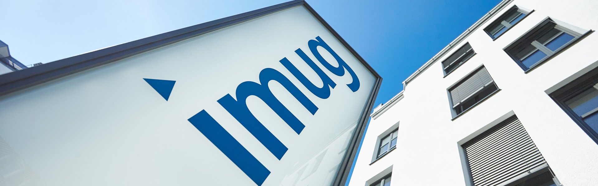 imug Eingang mit Logo