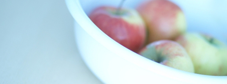 Obstschale mit Äpfeln, imug